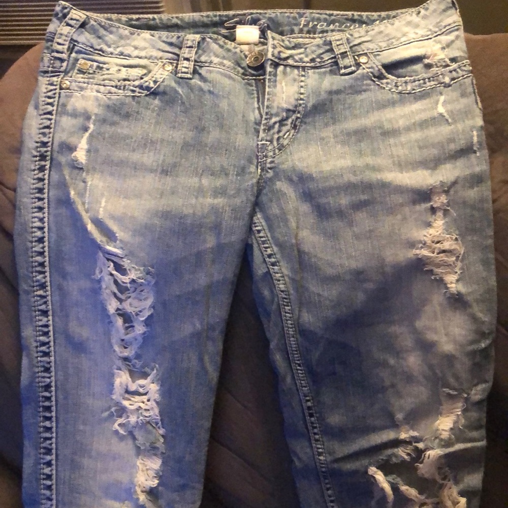Don’t wear ripped jeans anymore